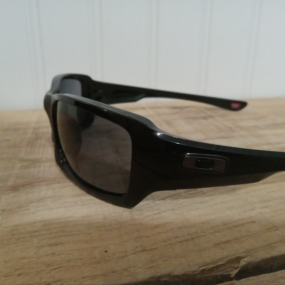 Qakley sunglasses - Picture 4 of 7